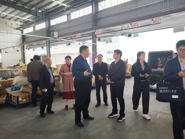 河南南阳市领导参观考察海元物流商城